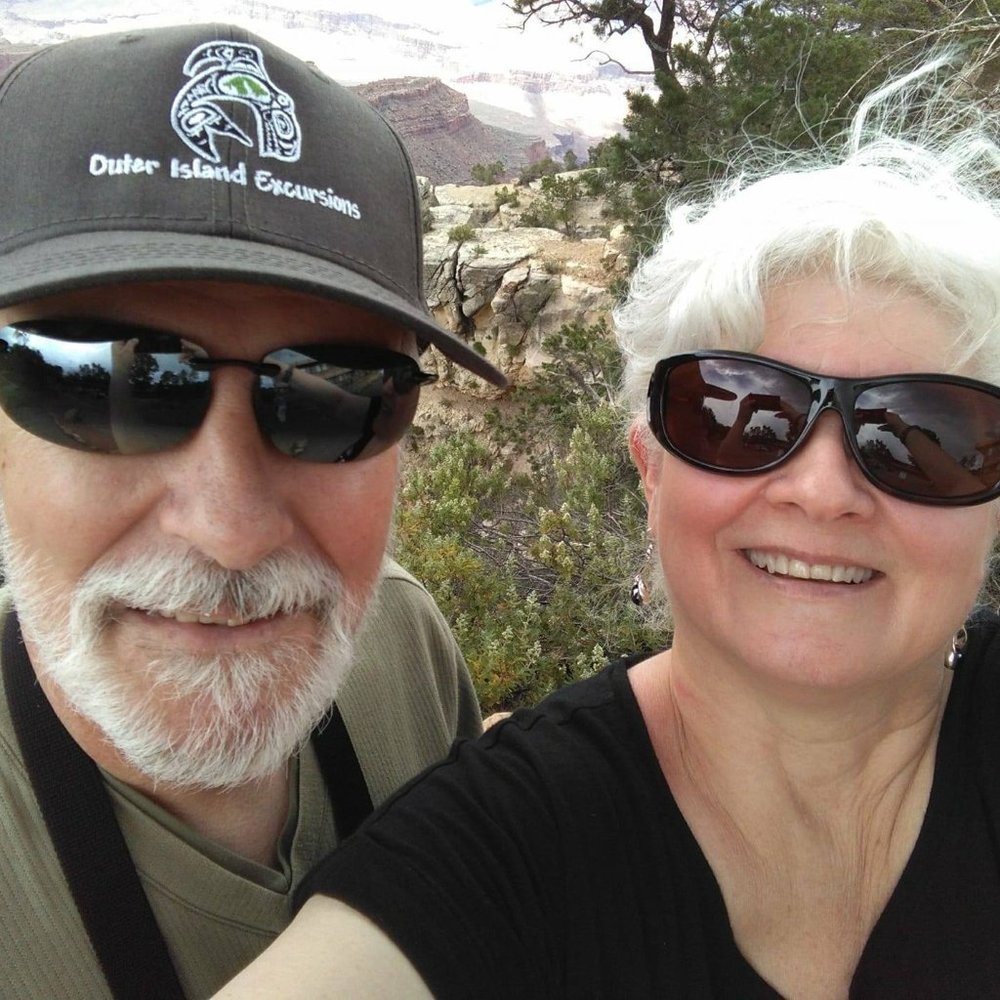 Meet your Posher, Caite